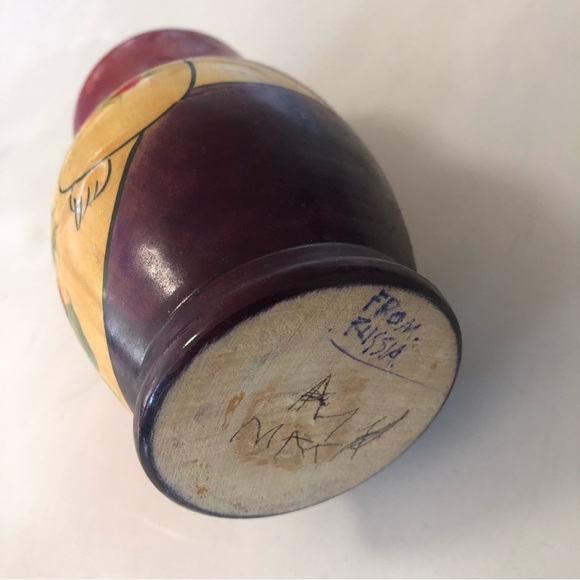 Matrushka Doll Wooden Russian Dolls - Picture 9 of 10